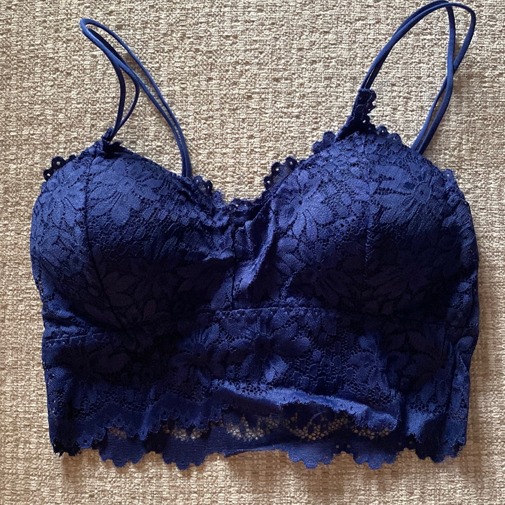 🔥🔥 (3/$20) 
Size S/M Duufin Navy Blue Bralette New Without Tags